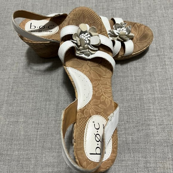 BOC Born Concept White Leather Wedge Sandals  Women's 7M  Strappy Sling back - Picture 10 of 11